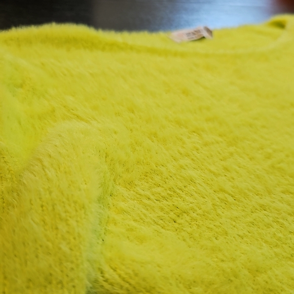As New, Size 10-12 Luisa Ricci neon lime plush stretch half sleeve Teddy jumper - Picture 6 of 12